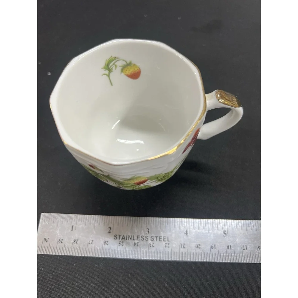 Vintage‎ Ardalt-Japan-Hand Painted Cup and Saucer